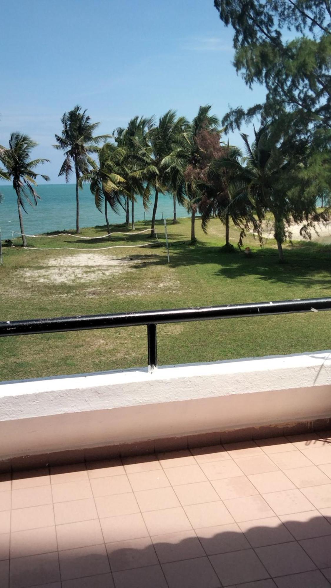 Pd Seaview Corus Paradise Lagoon Port Dickson Exterior foto